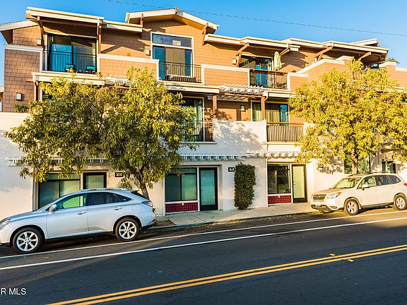 2nd image of 793 E Santa Clara St #10
