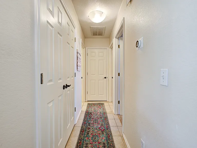 2912 Devonshire Dr — Photo 25