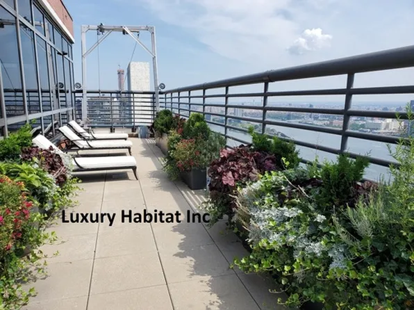 415 East 37th Street image 25 of 30