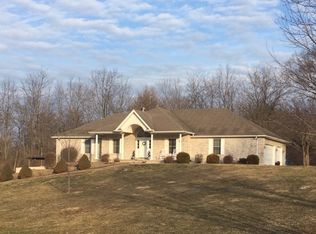 24380 Brierwood Ave, Athens, IL 62613