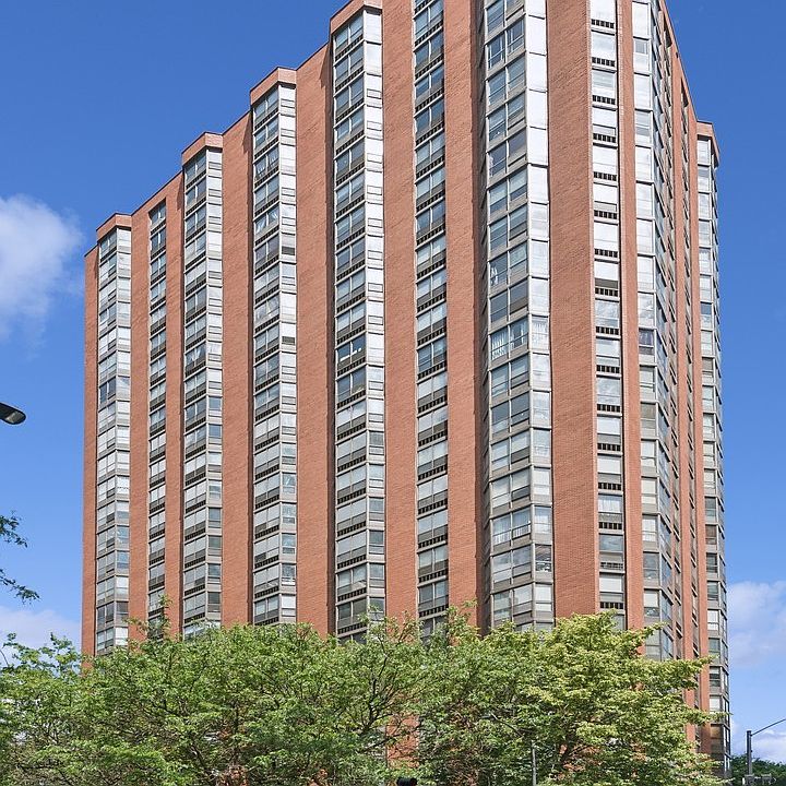 1st image of 899 S Plymouth Ct APT 1808