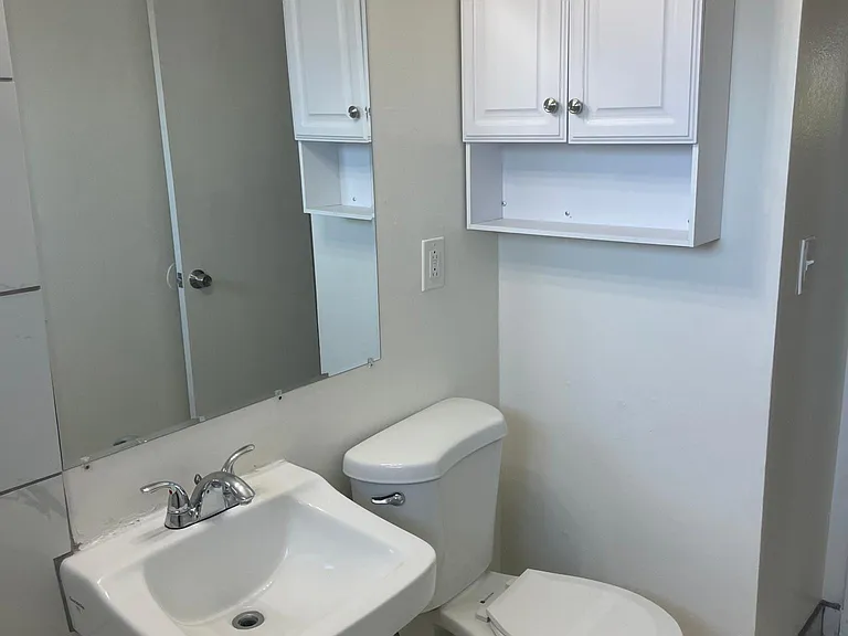 1331 N San Gabriel Ave #12 — Photo 9