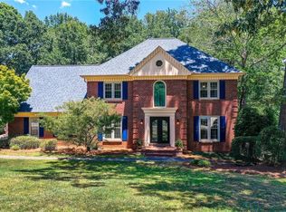 5163 Charlemagne Way SW, Lilburn, GA 30047