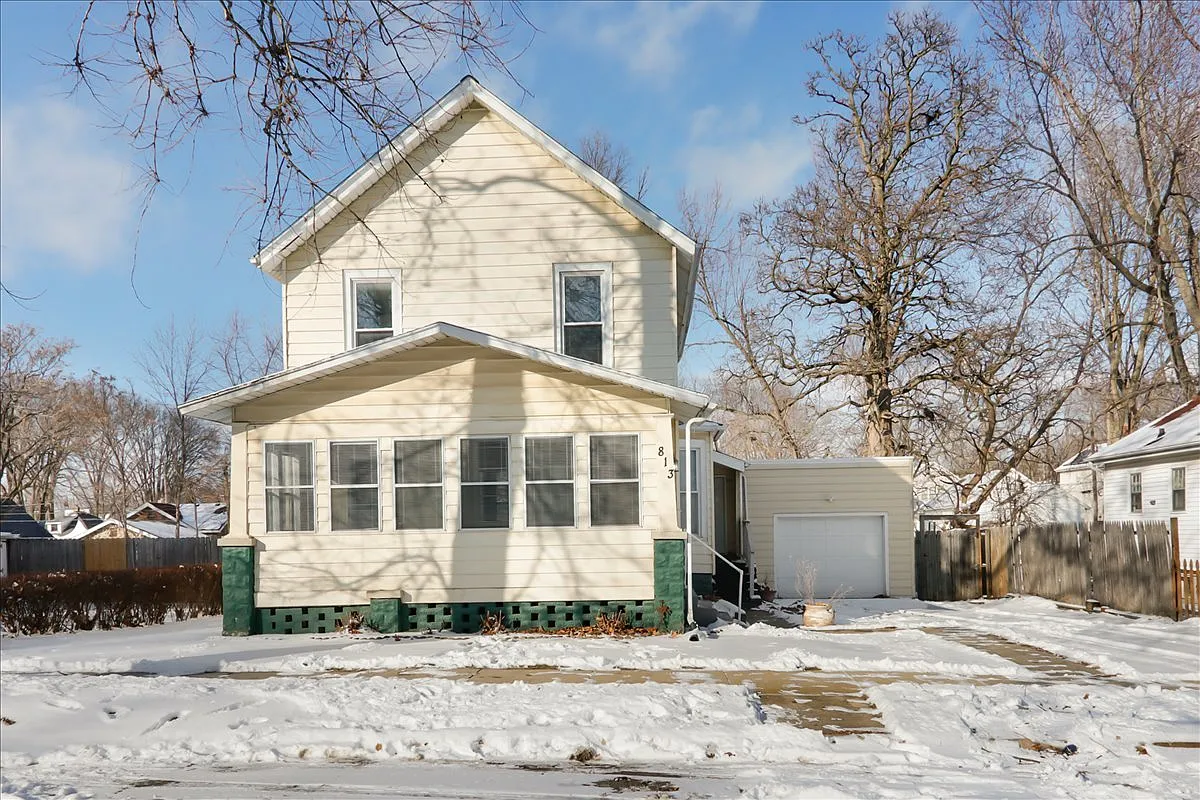 813 W Jefferson St photo 1