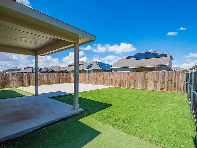 6910 Kate Reed Dr — Photo 50