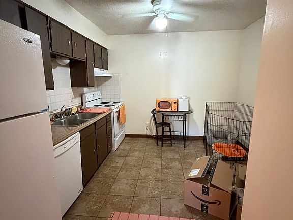 2nd image of 350 N 16th St #7