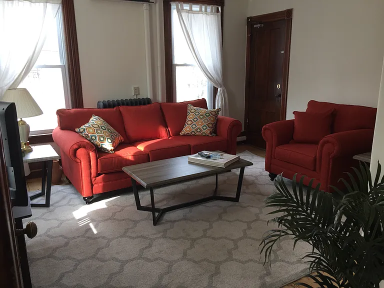 118 High St #2 — Photo 2