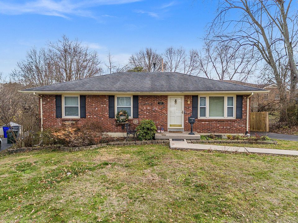 1st image of 3472 King Arthur Dr