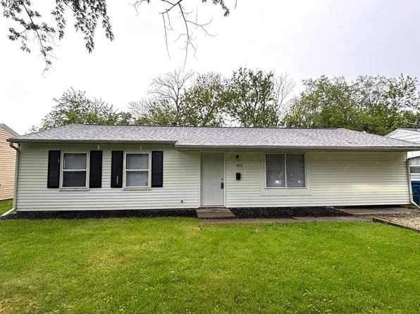 1113 Austin Dr, Urbana, IL 61802