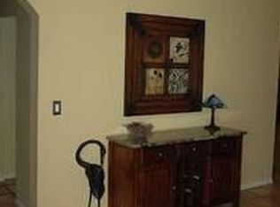 9220 Oak Grove Cir, Davie, FL 33328