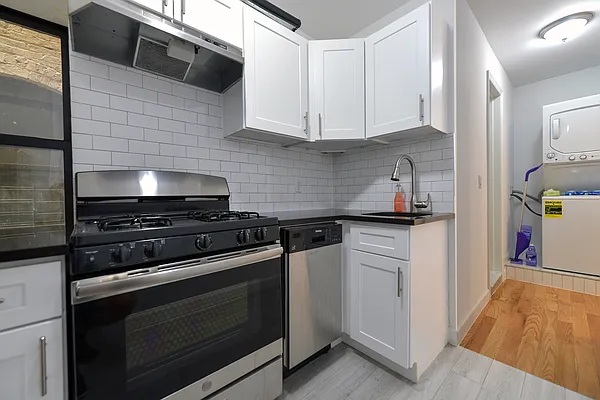 Rented by J Misrahi Realty Corp | media 2