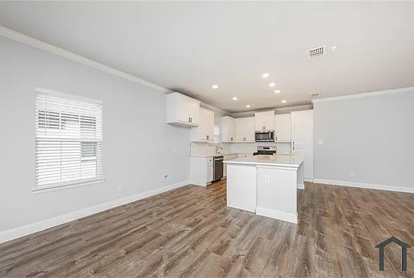 354 Rock Acre Dr — Photo 4