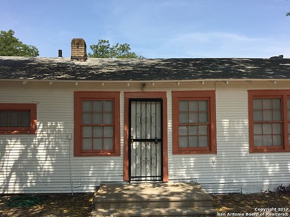 4th image of 1601 Waverly Ave