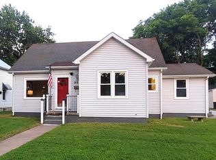 328 W 6th St, Mount Vernon, IN 47620