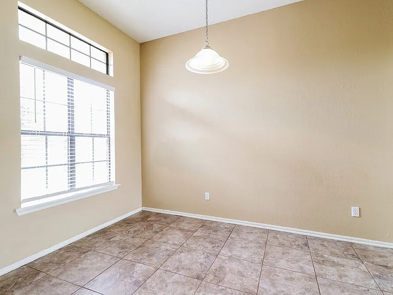324 Marrgate Dr — Photo 9