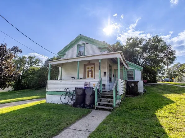 1542 6th St, Beloit, WI 53511