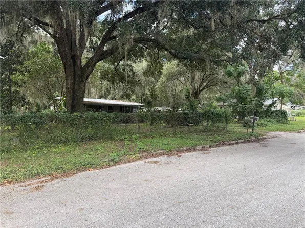 1826 SE 47TH TERRACE, GAINESVILLE, FL 32641