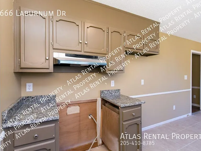 2666 Laburnum Dr — Photo 18