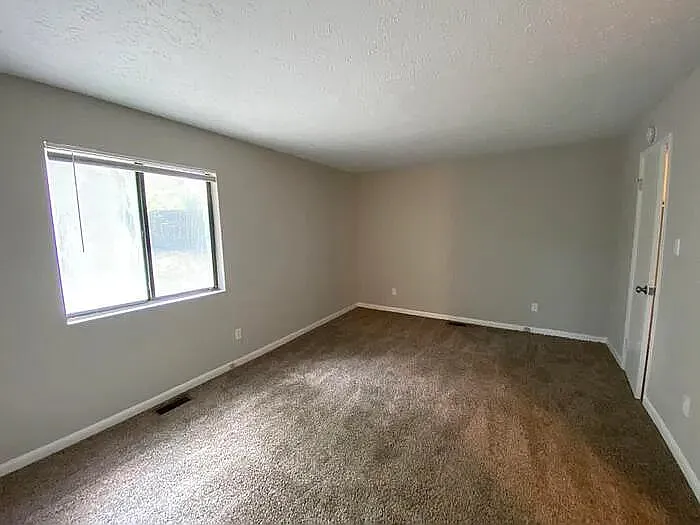 1103 Ivy Road, 28303; #49599 - 49599 — Photo 3