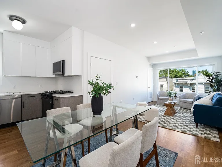 67 Virginia Ave #3 — Photo 6