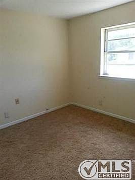 4th image of 6505 Shady Hill Dr E