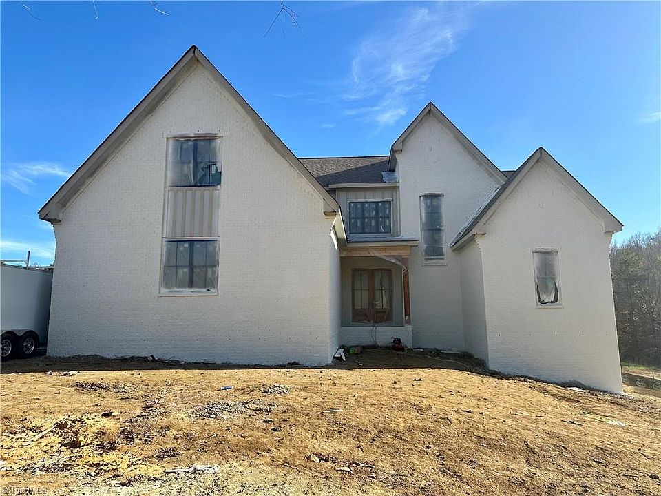 1st image of 367 Lissara Lodge Dr