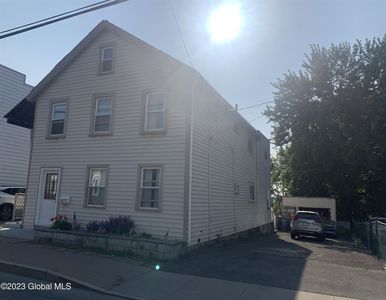 1477 3rd St, Rensselaer, NY, 12144