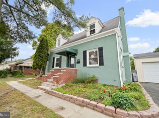 1618 Meetinghouse Rd, Upper Chichester, PA 19061