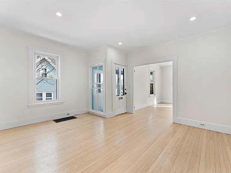 107 Water St #107 — Photo 5