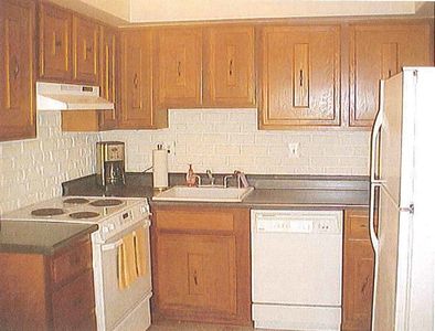 5200 Hilltop Dr APT E11, Brookhaven, PA, 19015