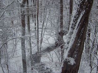 12390 Hunters Grove Rd, Manassas, VA 20112