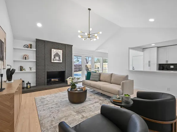 1017 Cripple Creek Dr, Austin, TX 78758