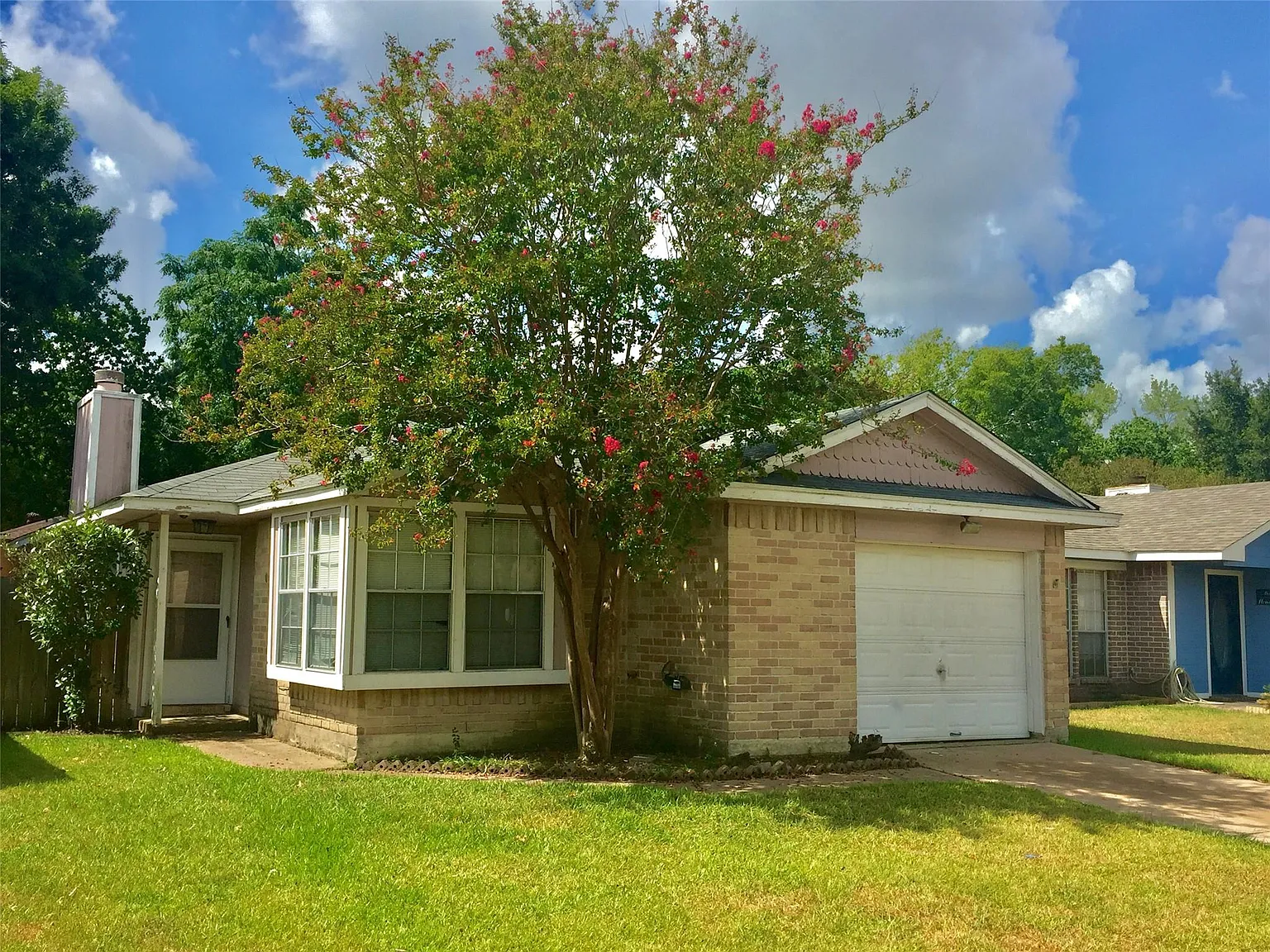 2 bed, 2.0 bath, 1214 sqft, $1,590 — Photo 1