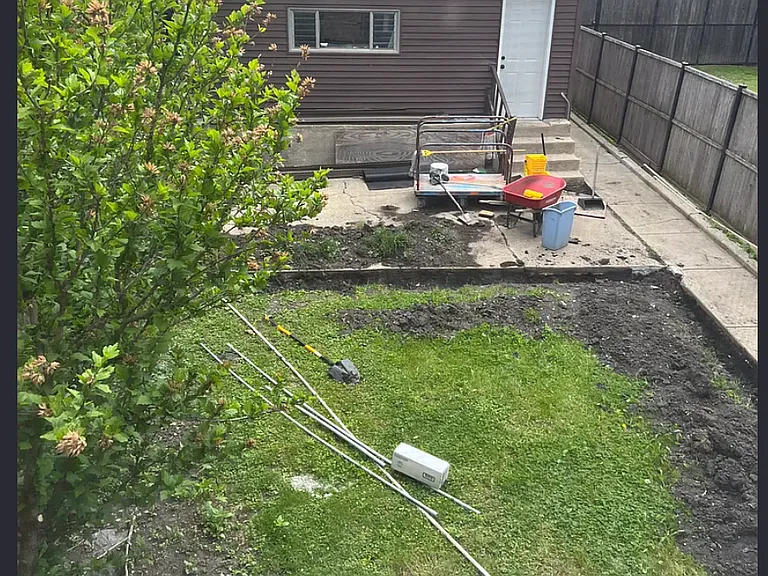2821 N Campbell Ave #1 — Photo 4