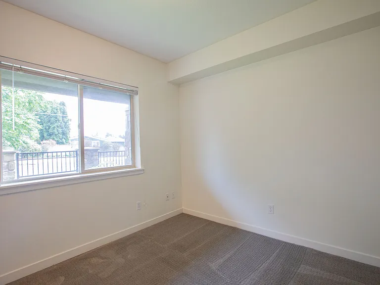 8450 NE Noelle Way — Photo 20