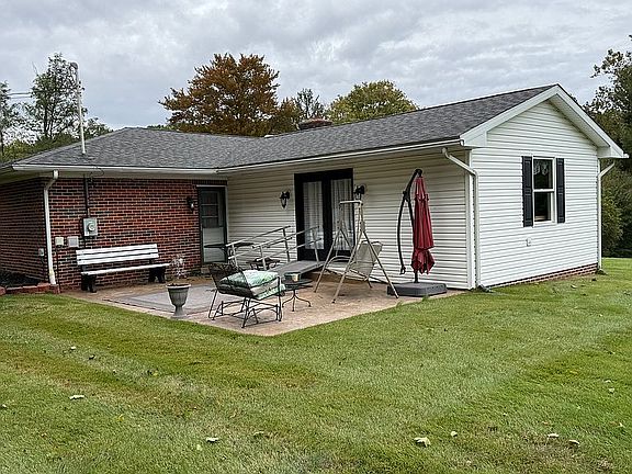 4th image of 72 Cowan Rd