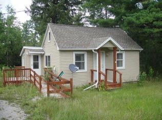 12580 Jerome St, Atlanta, MI 49709