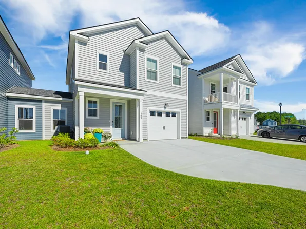 302 Chapman Cir, Goose Creek, SC 29445