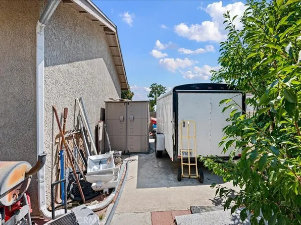 10306 Victoria St, Alta Loma, CA 91701