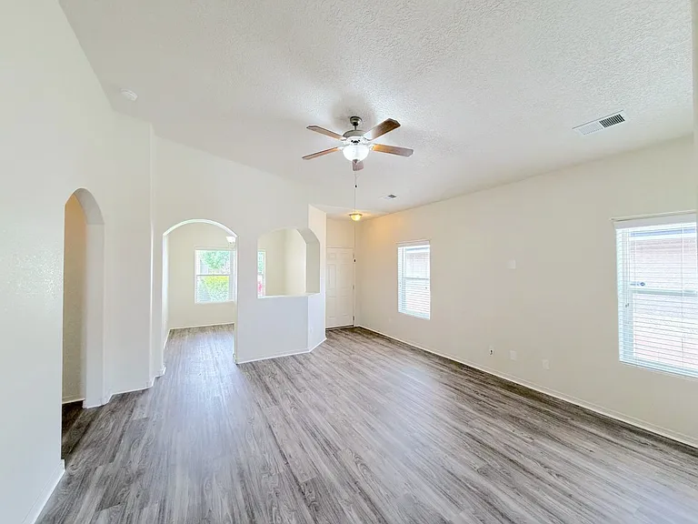 10804 Four Mile Rd SW — Photo 8