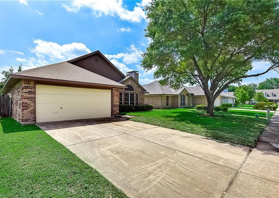 1st image of 2108 Coral Ct