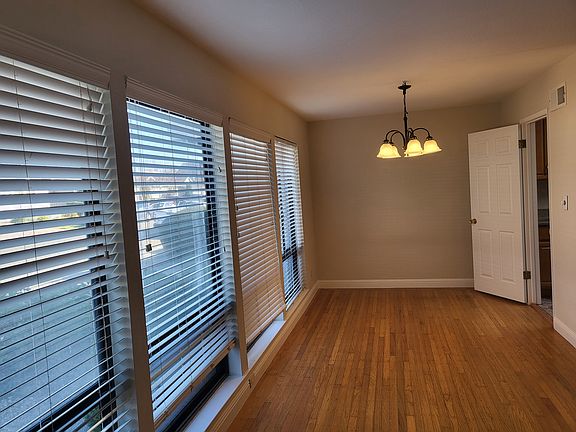 4th image of 2535 Trenton Dr