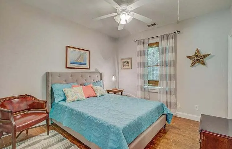 204 Salisbury Dr — Photo 14