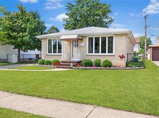 98 Saint Felix Ave, Cheektowaga, NY 14227