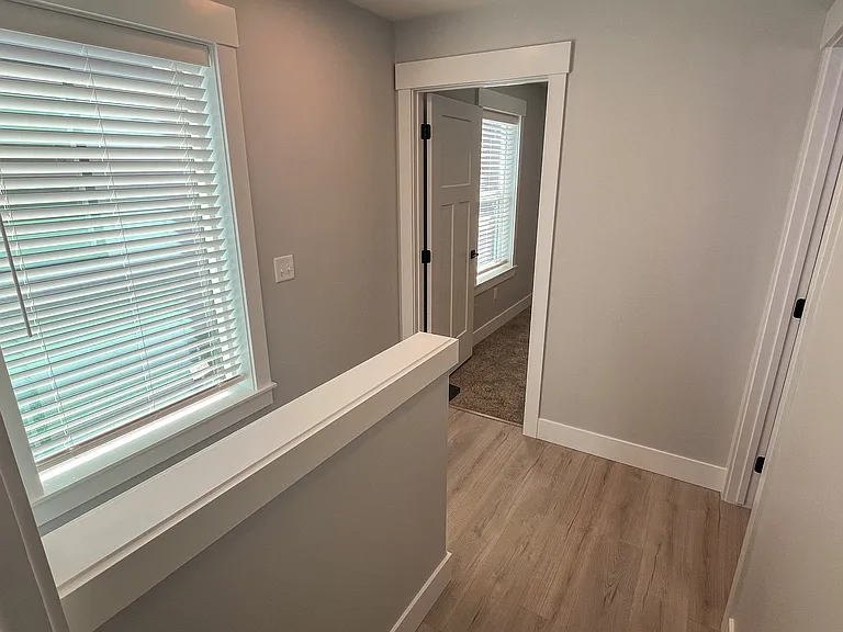 1304 W Dairy Farm Ln — Photo 26