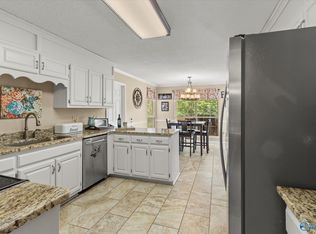 1111 Chesterfield Rd SE, Huntsville, AL 35803