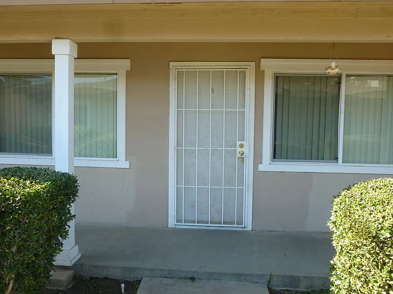 224 W Dakota Ave #B — Photo 11