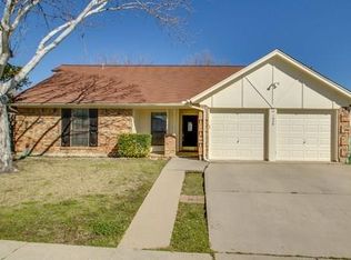 7920 Sunrise Dr, Watauga, TX 76148