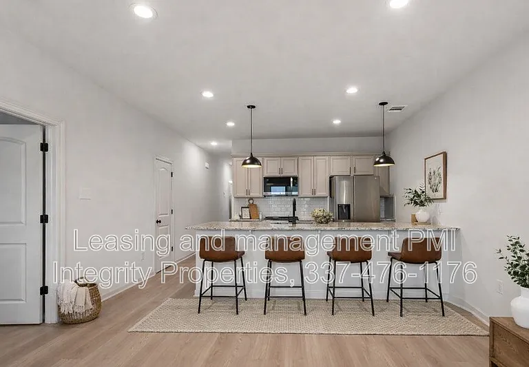 105 Foster Grove Dr — Photo 4