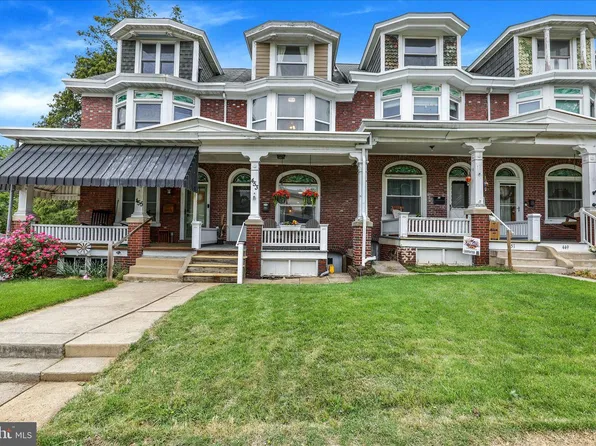 453 S State St, Ephrata, PA 17522